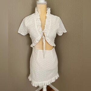 MISSGUIDED Dress White Eyelet Open Tie Cutout Front Size 4
